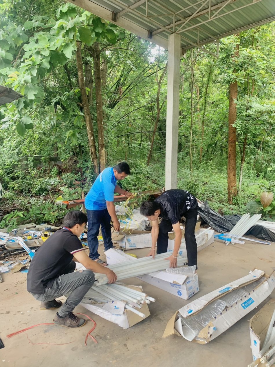 #อบต.หนองหว้า รวบรวมและคัดแยกขยะอันตรายจากหมู่บ้าน หมู่ที่ 1 – 7 เขตตำบลหนองหว้า ก่อนนำส่งขยะอันตรายให้กับ องค์การบริหารส่วนจังหวัดหนองบัวลำภู 